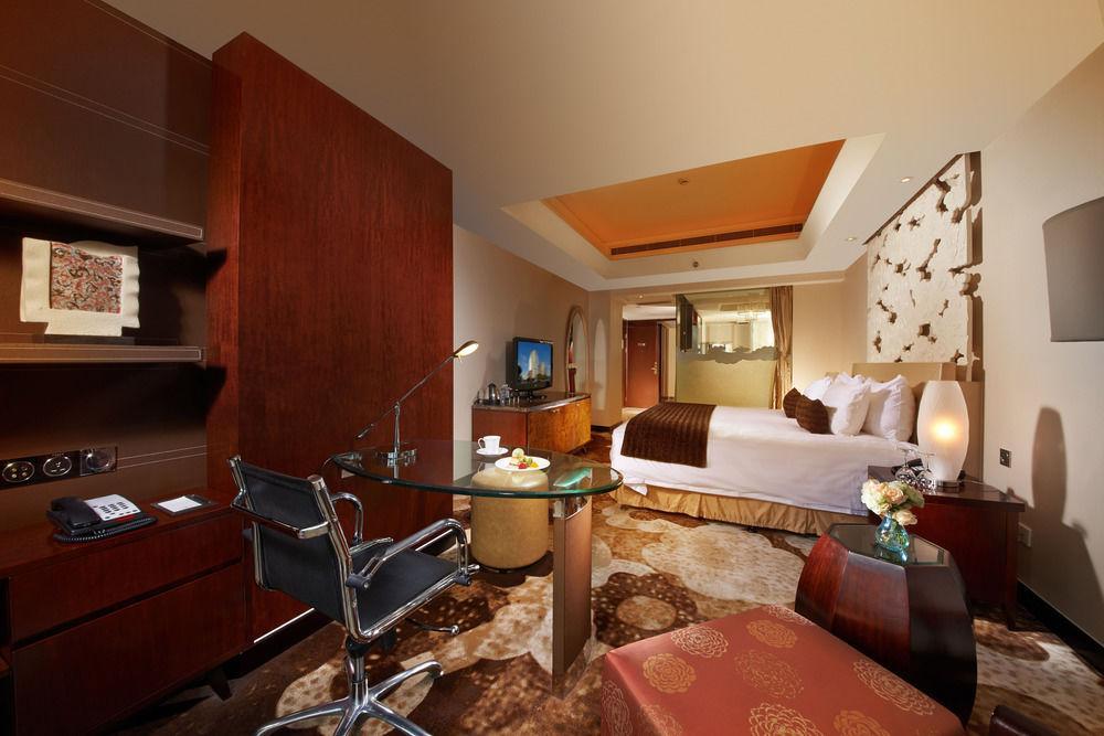 New Century Grand Hotel Pékin  Extérieur photo